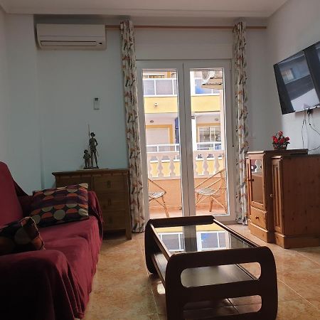 Apartamento De Vacaciones Apartman Torrevieja Kültér fotó