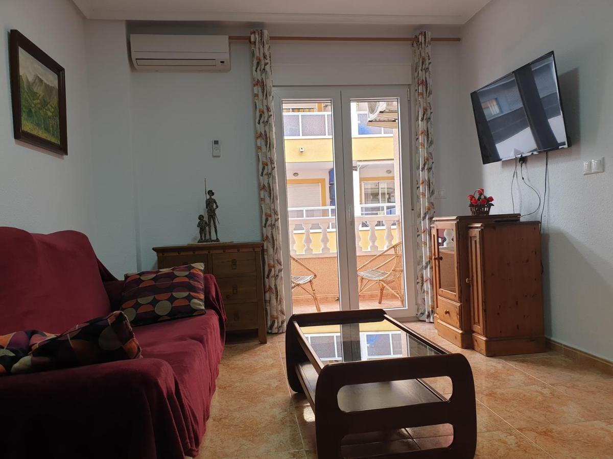 Apartamento De Vacaciones Apartman Torrevieja Kültér fotó