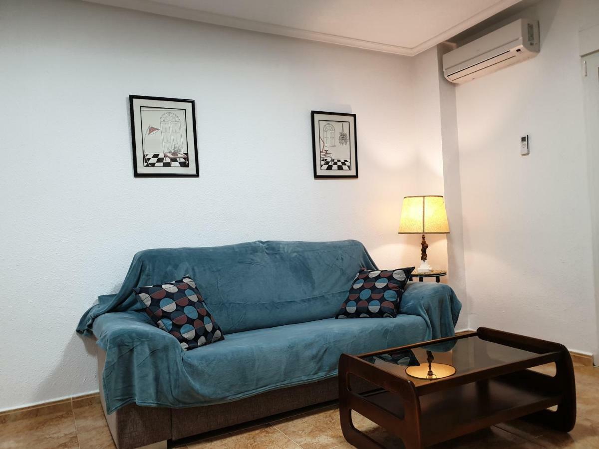 Apartamento De Vacaciones Apartman Torrevieja Kültér fotó