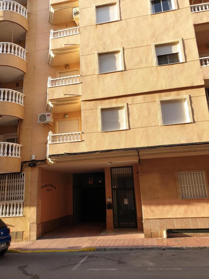 Apartamento De Vacaciones Apartman Torrevieja Kültér fotó