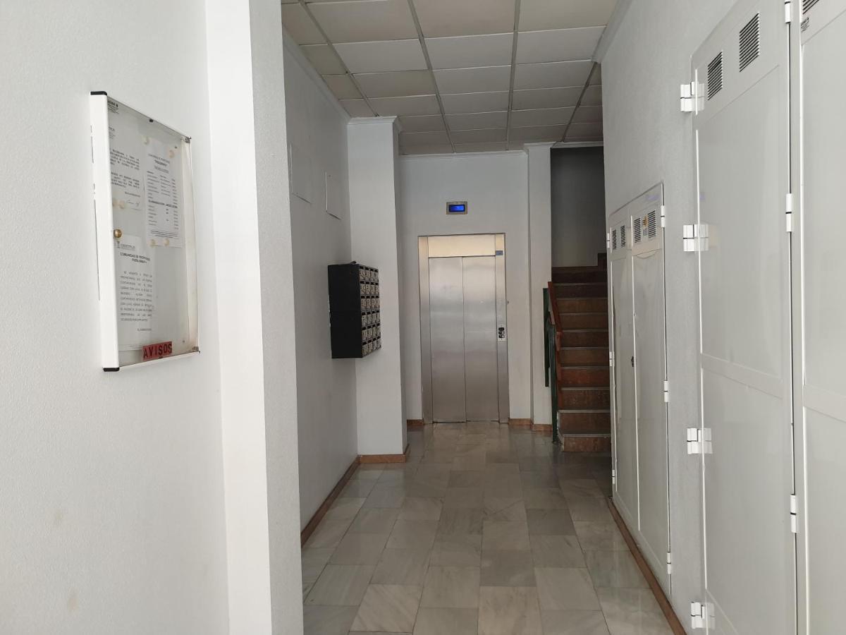Apartamento De Vacaciones Apartman Torrevieja Kültér fotó