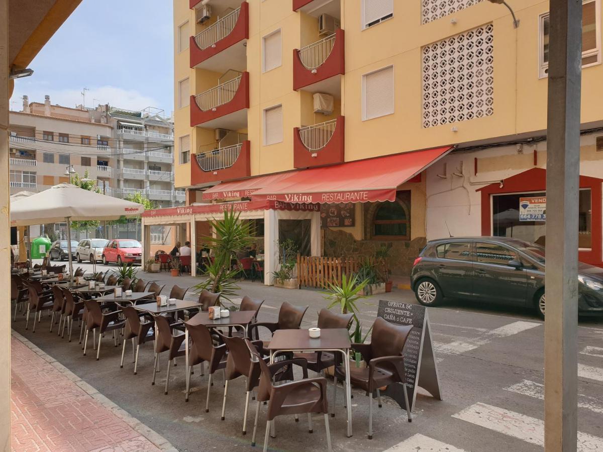 Apartamento De Vacaciones Apartman Torrevieja Kültér fotó
