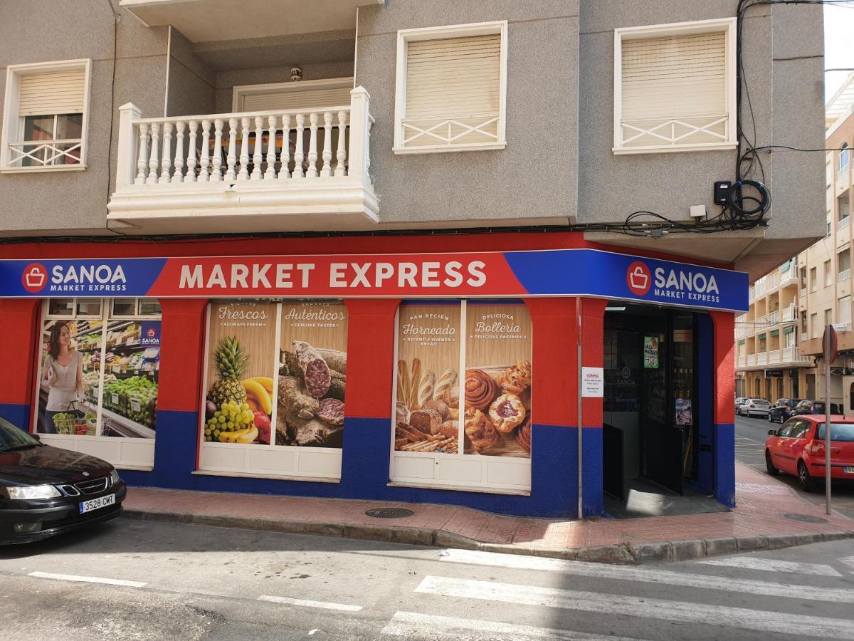 Apartamento De Vacaciones Apartman Torrevieja Kültér fotó